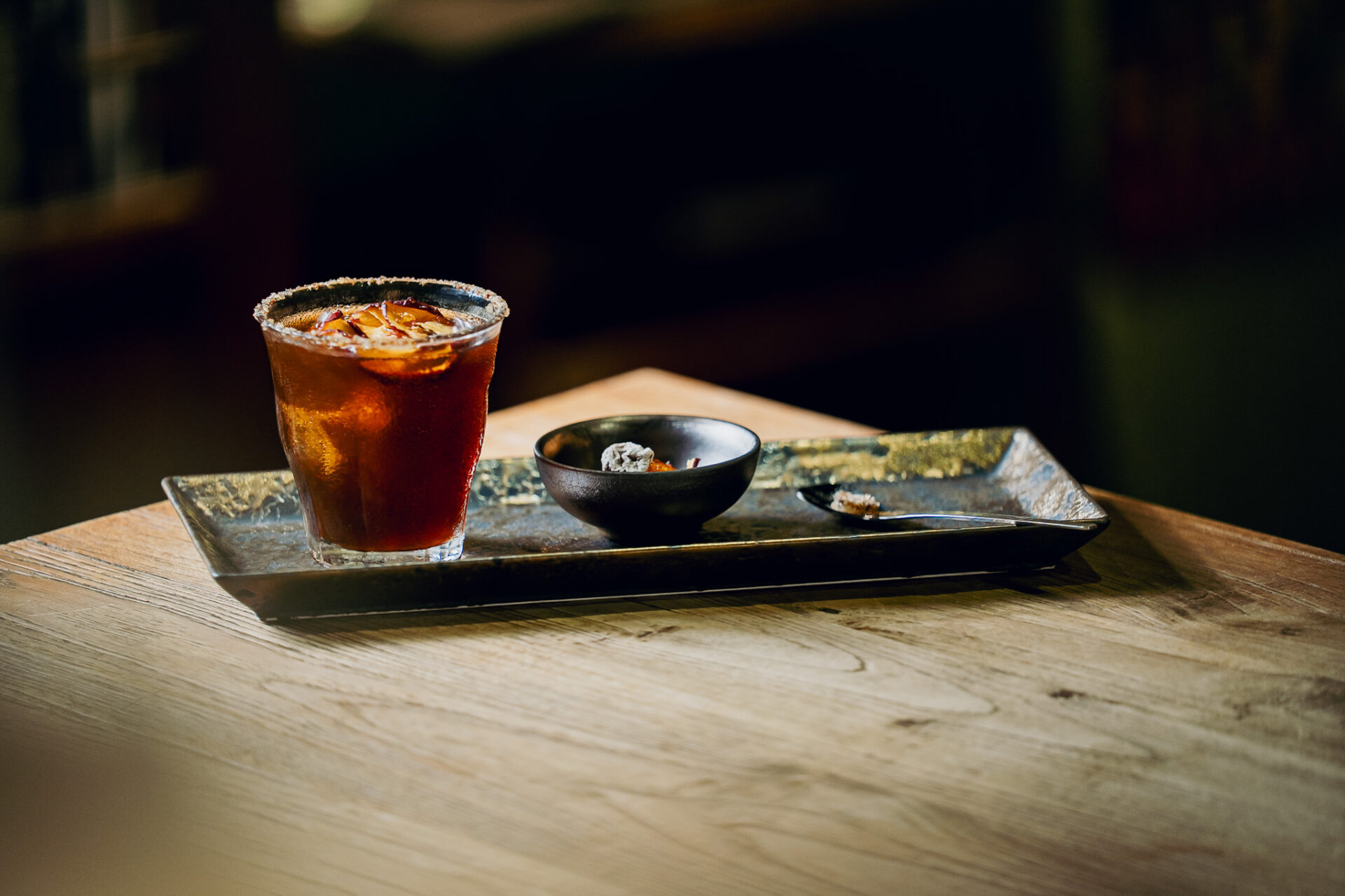 「鴉埠咖啡」推出臺咖特調「金蘋梅」(攝影|周廷瑋)